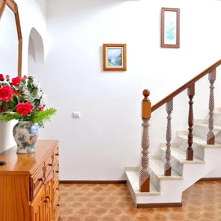 Viegas Villa *
